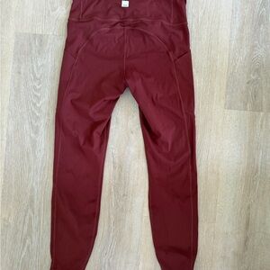 Vuori Maroon Stride High Rise Pocket Performance Leggings